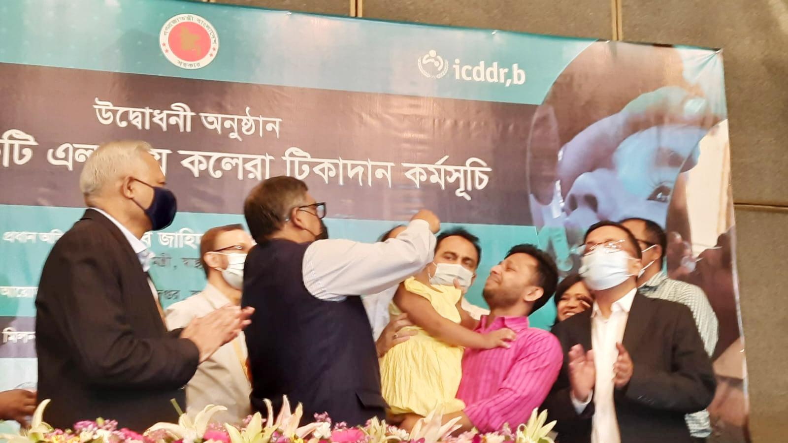 প্রবাসী শ্রমিকদের কলেরার টিকা দেওয়ার পরিকল্পনা 