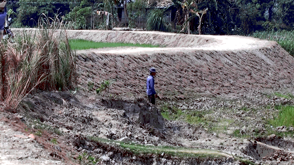 বাঁধ নির্মাণে দেরির শঙ্কা