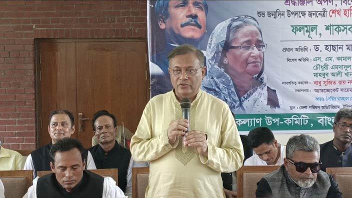 বিএনপি ব্যাঙের মতো ডাকছে, পুঁটি মাছের মতো লাফাচ্ছে: তথ্যমন্ত্রী