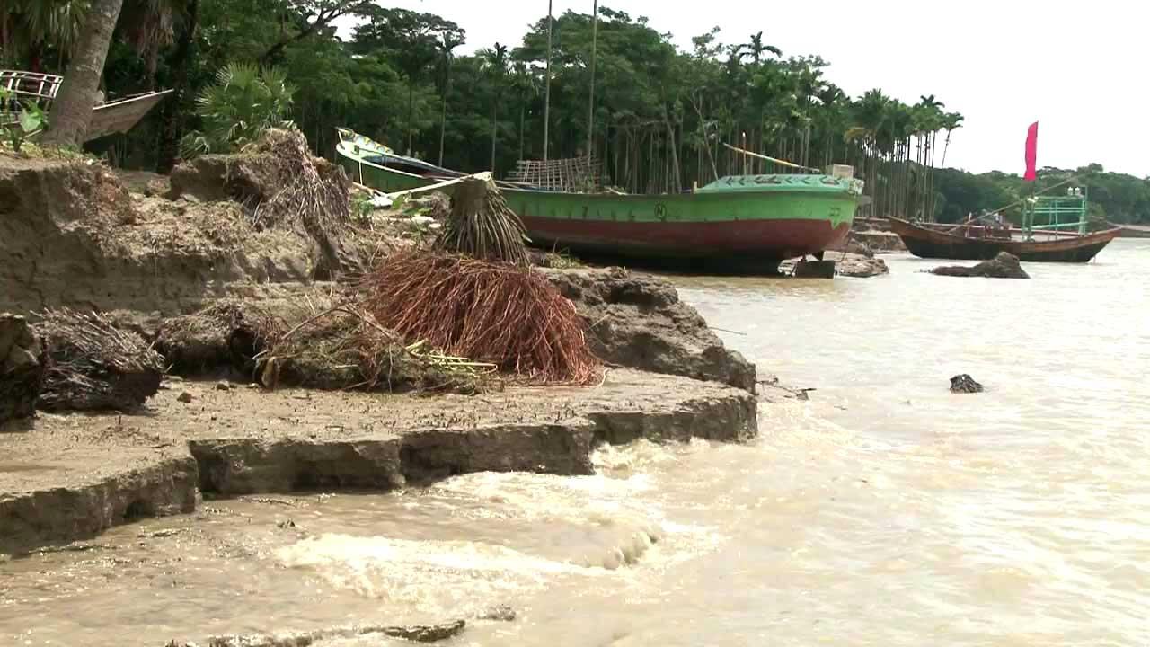 পাঁচ বছরে মেঘনার ভাঙনে গৃহহীন লক্ষ্মীপুরের ৫০ হাজার পরিবার