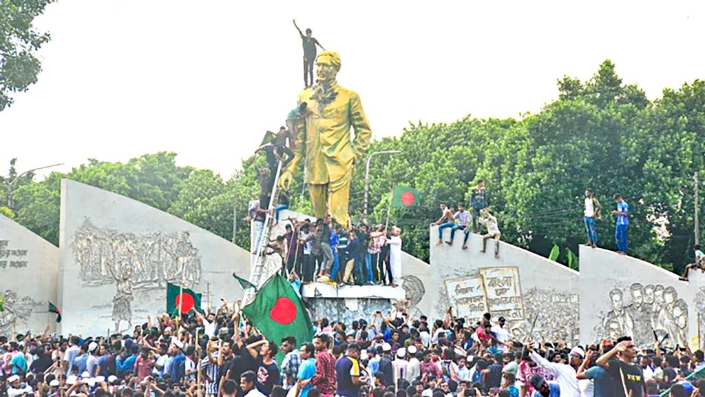 শান্তির অন্বেষায়...