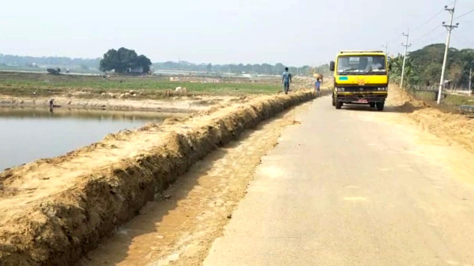 মহাসড়ক প্রশস্তের কাজ শুরু