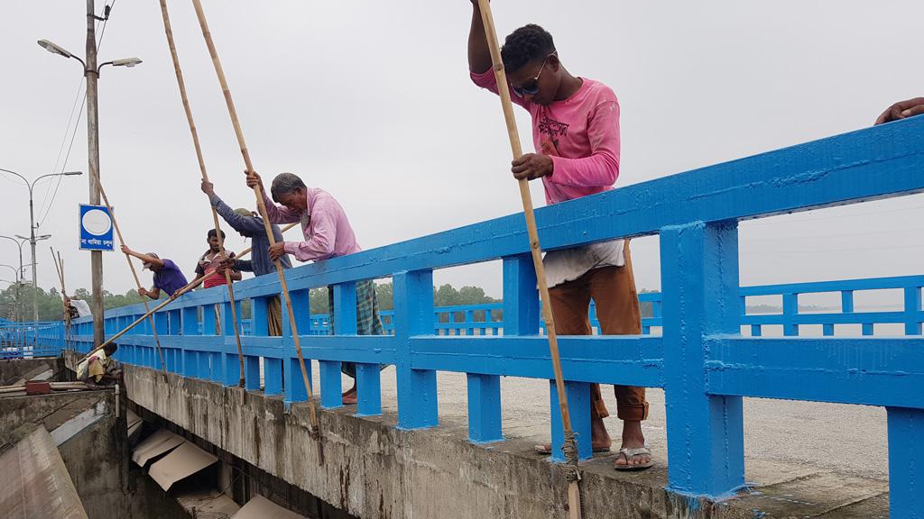 সৌন্দর্যবর্ধনে নানা ‘অনিয়ম’