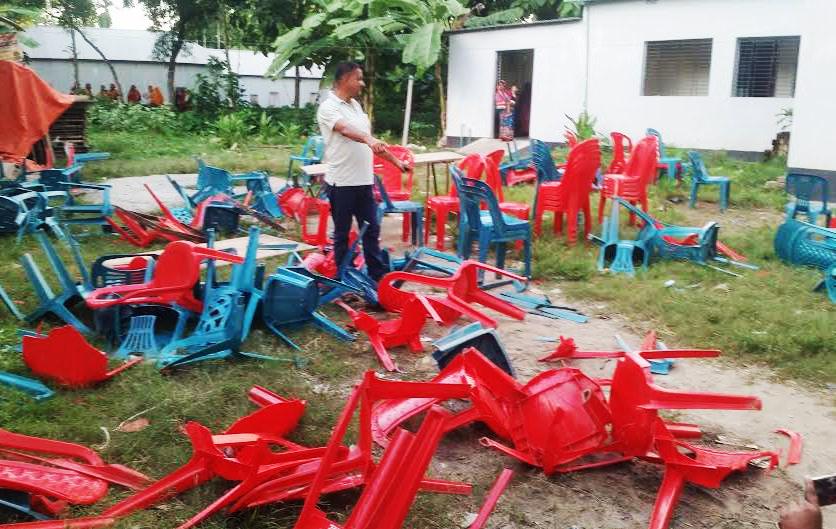 সাটুরিয়ায় বিএনপির বর্ধিত সভায় আ. লীগের হামলার অভিযোগ, আহত ২০ 