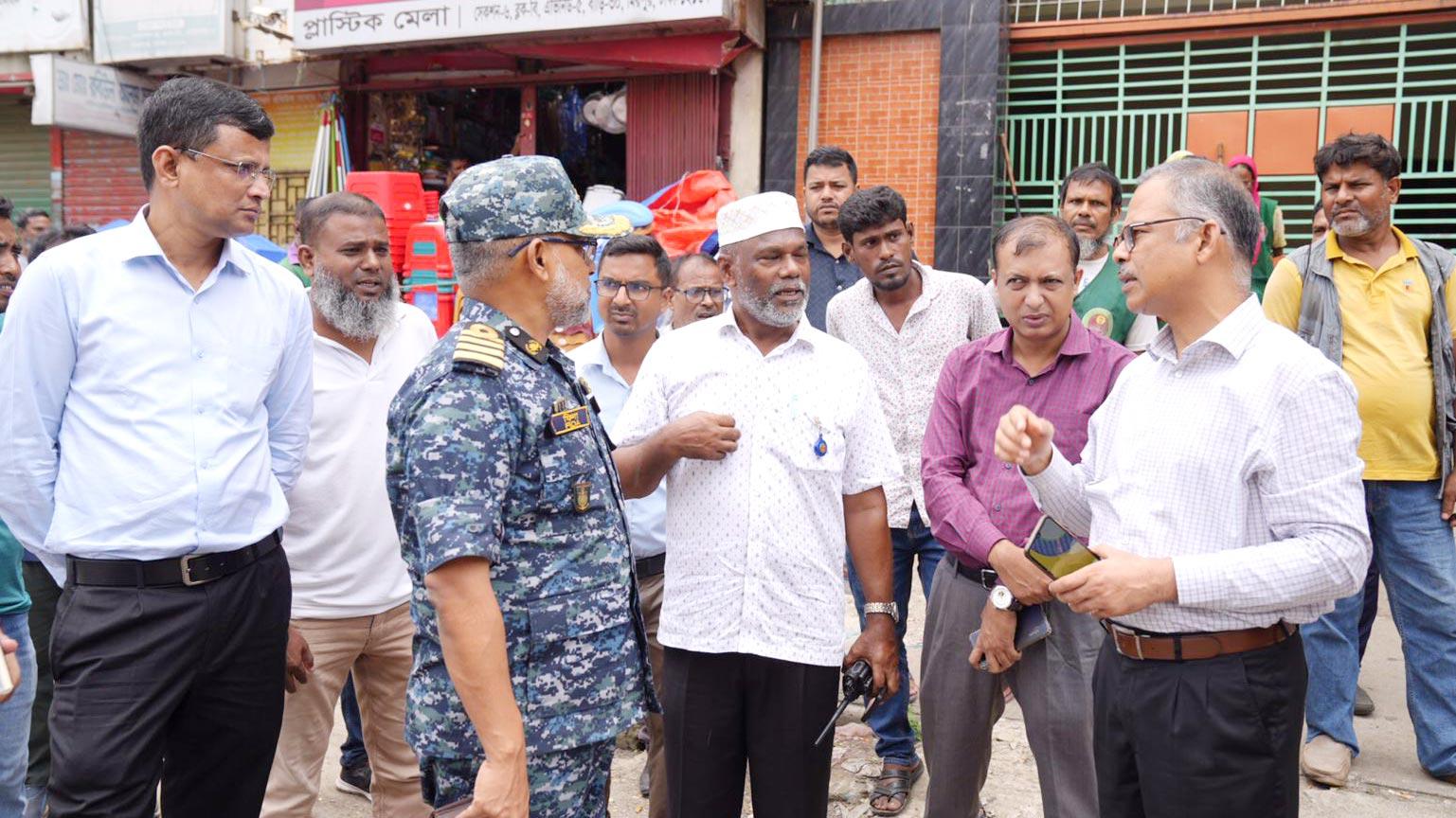 মশকনিধন কার্যক্রম পরিদর্শনে ডিএনসিসির প্রশাসক মাহমুদুল হাসান