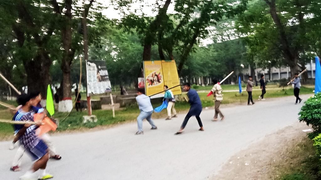 ইবিতে দফায় দফায় সংঘর্ষের ঘটনায় ফ্যাক্ট ফাইন্ডিং কমিটি গঠন