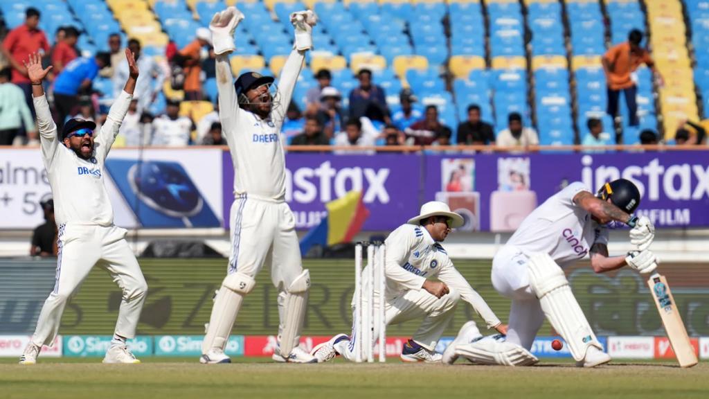 যে কারণে রাজকোটে মুখ থুবড়ে পড়ল ইংল্যান্ডের বাজবল