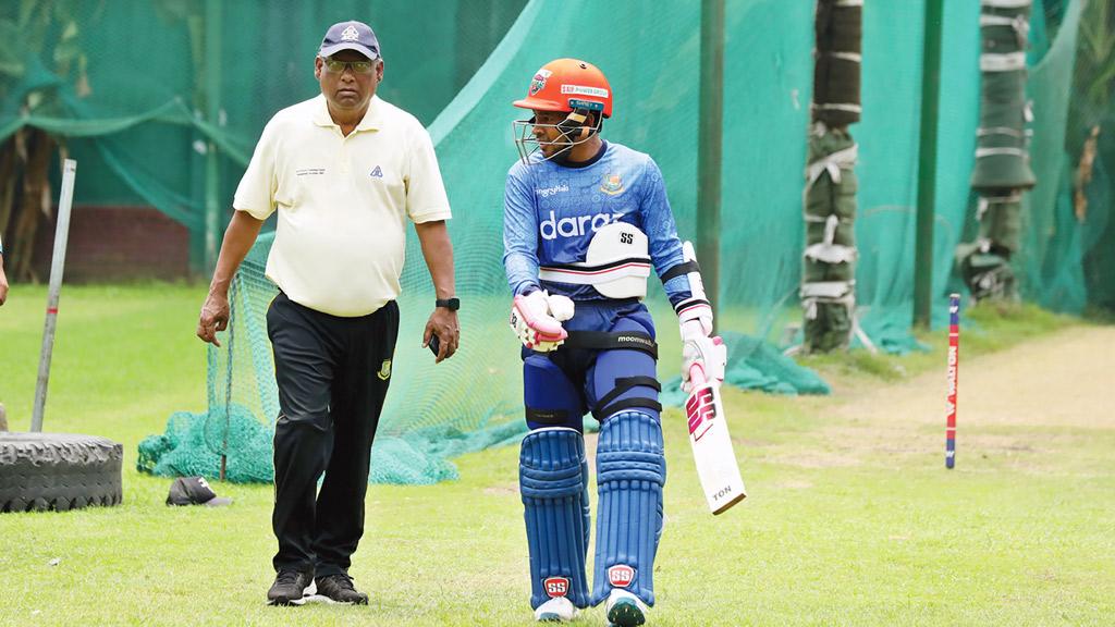 মুশফিকের সামনে আবারও শ্রীলঙ্কা