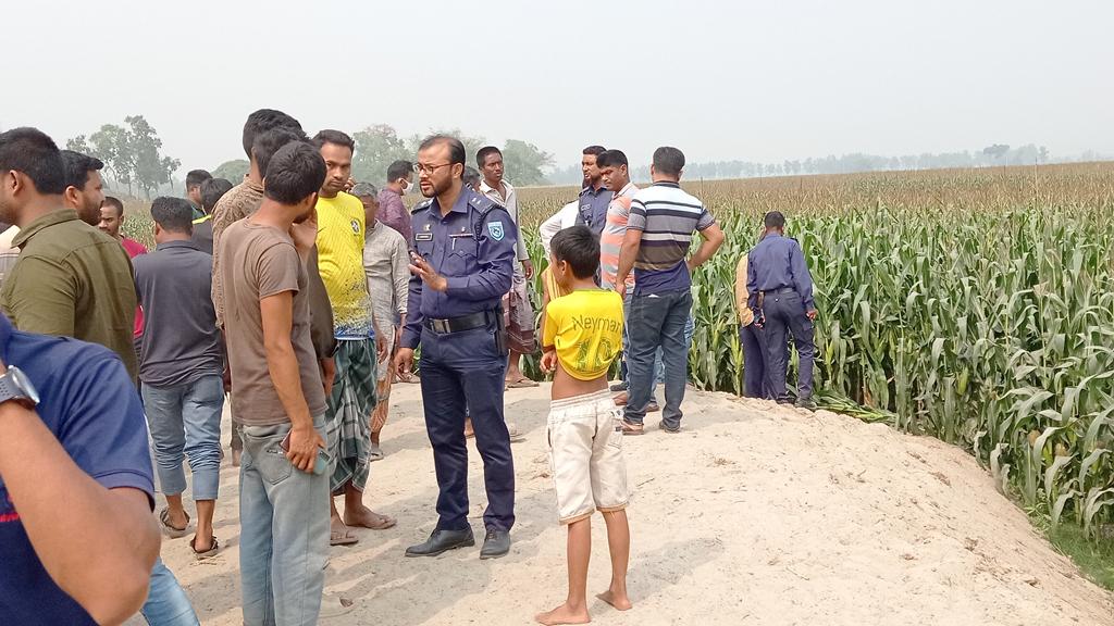 ভুট্টাখেতে পড়ে ছিল সাইফুলের মরদেহ