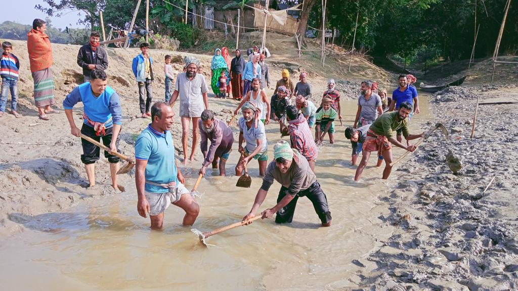 বোরোর সেচ সংকট তীব্র