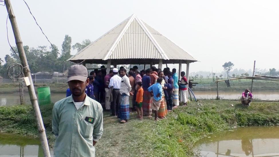 কাউনিয়ায় পুকুর থেকে বৃদ্ধের মরদেহ উদ্ধার