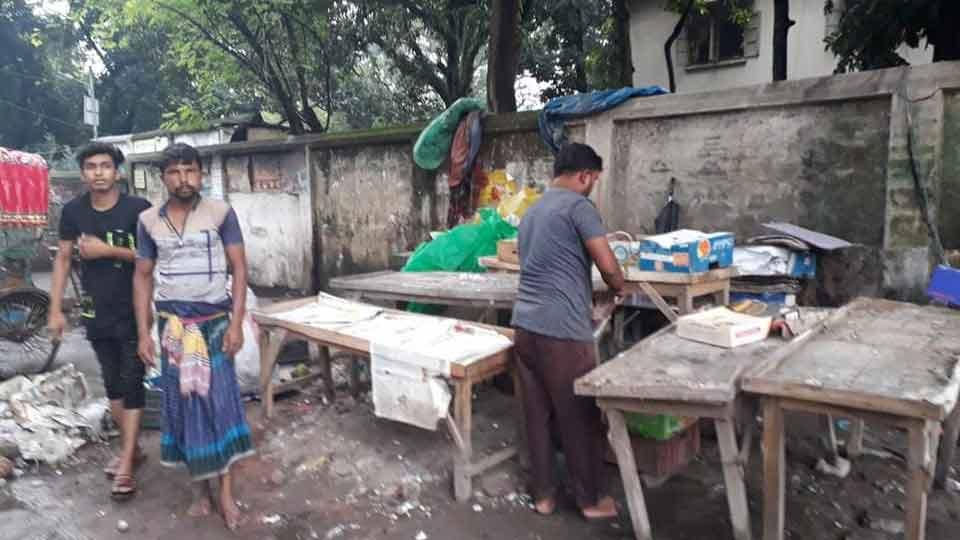 সৈয়দপুরে রেললাইনের দুই পাশের অবৈধ স্থাপনা উচ্ছেদ