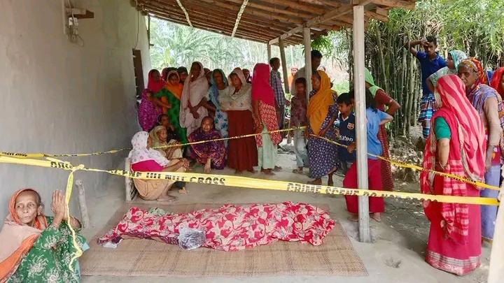 প্রতিপক্ষকে ফাঁসাতে স্বামী ও ছেলের হাতে খুন হলেন গৃহবধূ