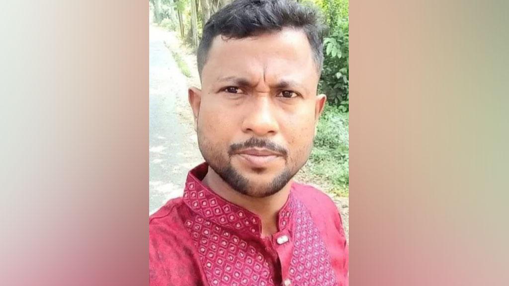 গতির প্রতিযোগিতা করতে গিয়ে মোটরসাইকেল উল্টে চালক নিহত