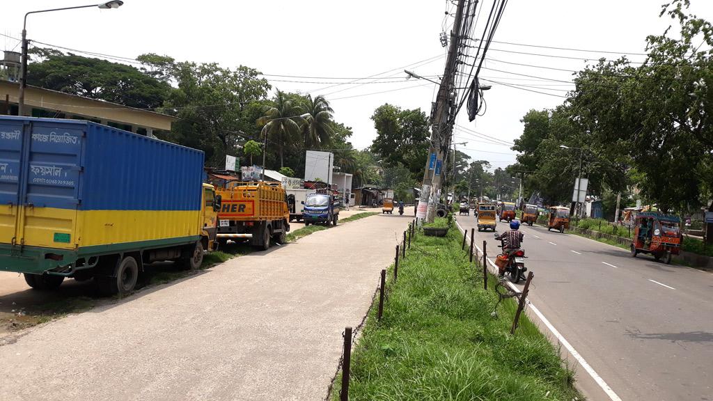 ফোর লেন হচ্ছে না শিগগির