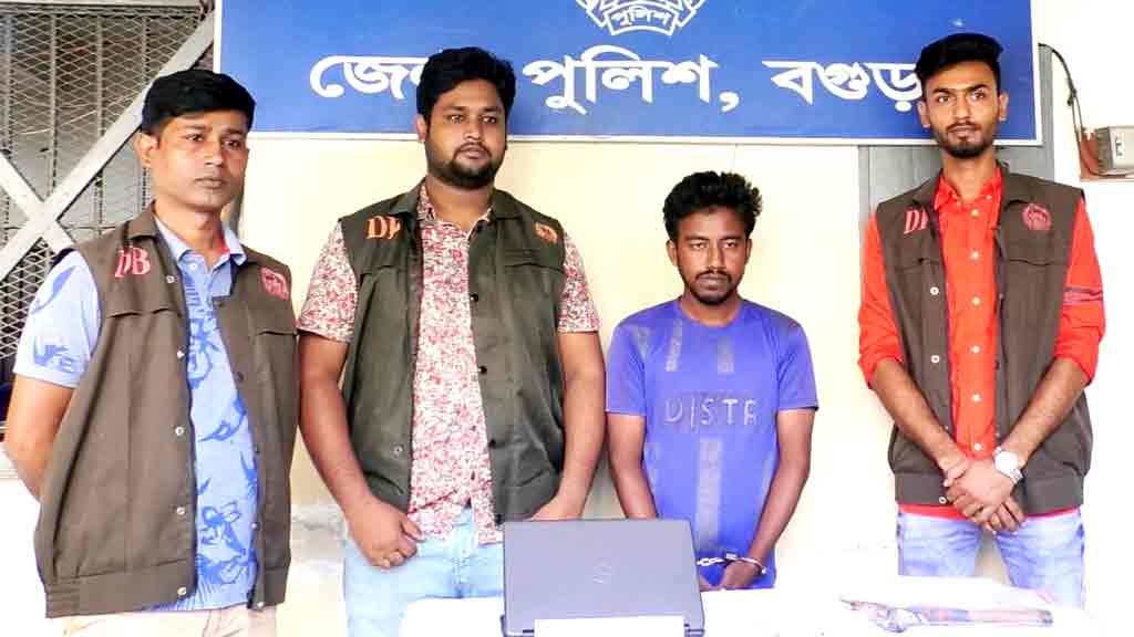 হাতুড়ি দিয়ে পিটিয়ে হত্যার সঙ্গে জড়িত প্রতিবেশি শাকিব