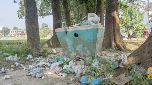 ইবির যেখানে সেখানে ময়লা আবর্জনা