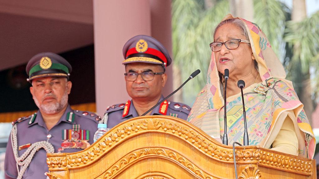 জননিরাপত্তা নিশ্চিতে অপচেষ্টা প্রতিহত করতে আনসারদের প্রতি প্রধানমন্ত্রীর আহ্বান 