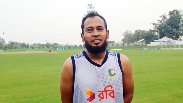 পাকিস্তানে প্রস্তুতি নিয়ে অতৃপ্ত মুশফিক