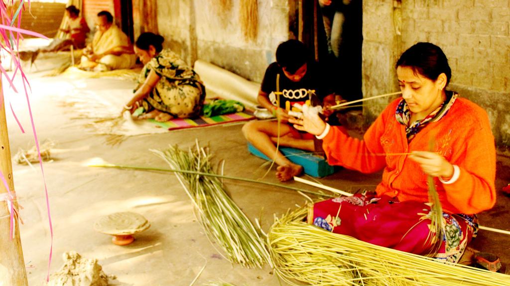 পাটিশিল্পে করোনার থাবা