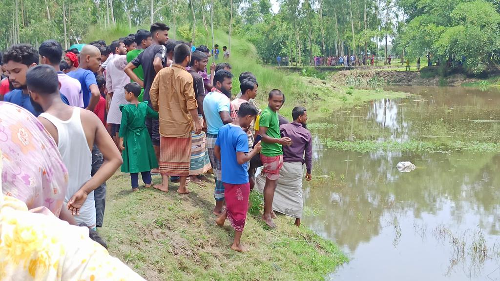 টাকা নিয়ে দ্বন্দ্বে স্কুলছাত্রকে হত্যা, বস্তাবন্দী লাশ উদ্ধার