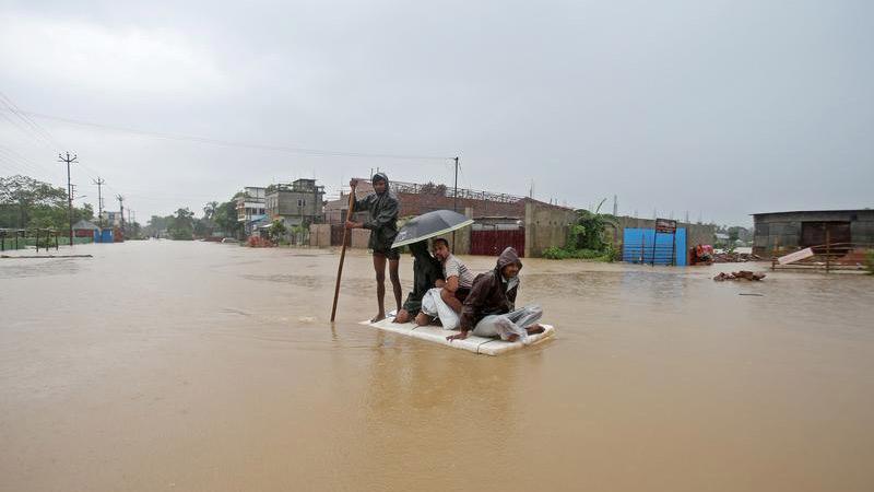 ভারত ও নেপালে ভারী বৃষ্টির প্রভাবে দুই শতাধিক প্রাণহানি