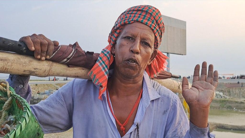 ঘূর্ণিঝড় মোখা সম্পর্কে জানেন না জেলেপাড়ার মানুষ