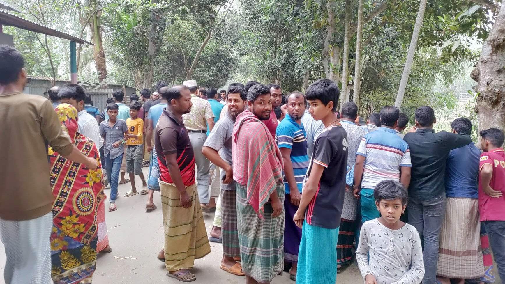 সিরাজগঞ্জে সড়ক দুর্ঘটনায় দুই যুবক নিহত