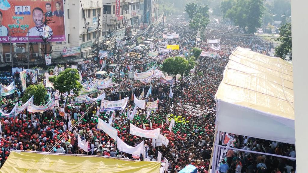 পিকচার আভি বাকি হ্যায় মেরে দোস্ত: সাদ্দাম হোসেন