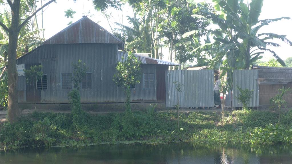 পাইলট হতে চায় পাসপোর্ট ছাড়া বিমানে ওঠা সেই শিশু জুনায়েদ