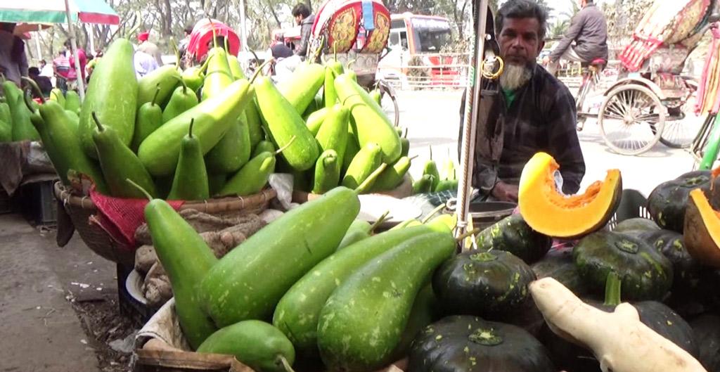 শীতের সবজির দাম বেশি