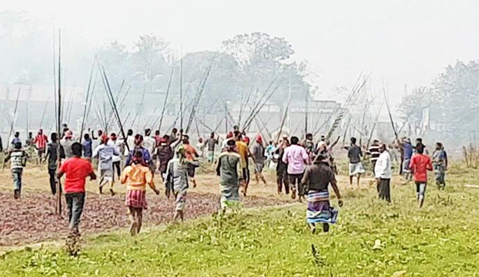 ব্রাহ্মণবাড়িয়ায় ঈদে বাড়ি ফিরে দফায় দফায় সংঘর্ষ, টেঁটাবিদ্ধ হয়ে নিহত ১