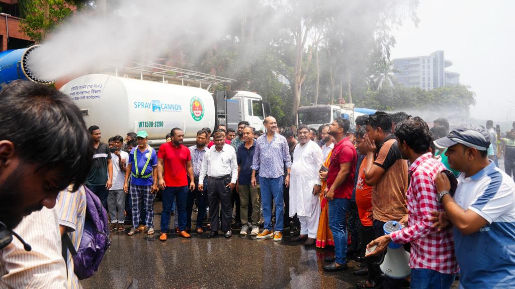 চিফ হিট অফিসারের পরামর্শে কাজ করছে ডিএনসিসি: মেয়র আতিক 