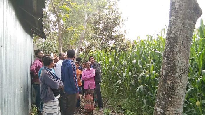 শ্বশুরবাড়ি এলাকা থেকে যুবকের ঝুলন্ত মরদেহ উদ্ধার