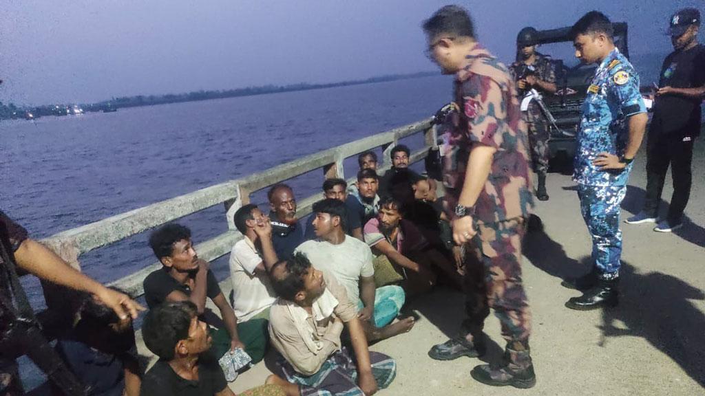 আরাকান আর্মির কাছে আশ্রয় নেওয়া ১৬ জেলেকে ফেরত আনল বিজিবি 