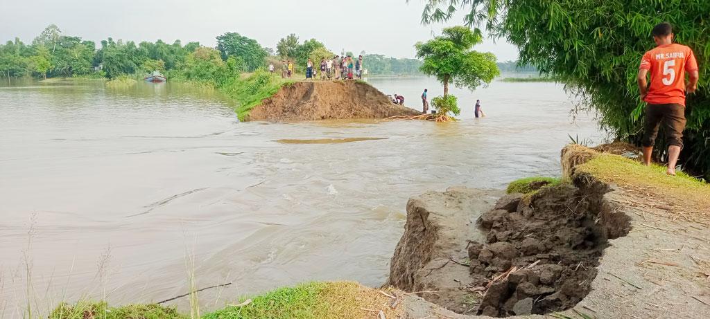 গোয়াইনঘাটে প্লাবিত এলাকা থেকে কমতে শুরু করছে পানি