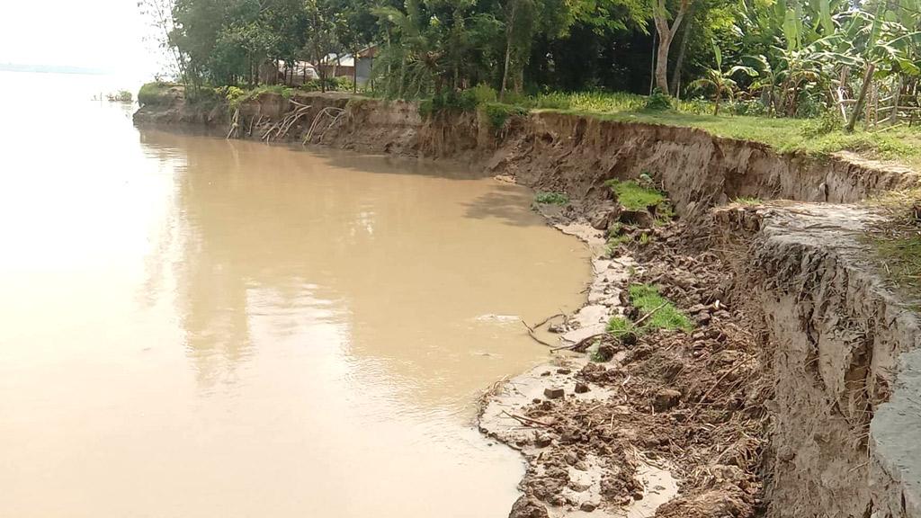 এবার গুচ্ছগ্রাম, আশ্রয়ণ প্রকল্প ভাঙনের ঝুঁকিতে