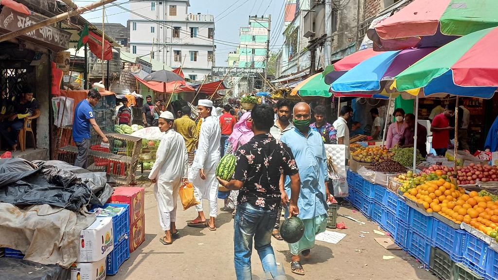 হকার পুনর্বাসনে বাধা সিন্ডিকেট