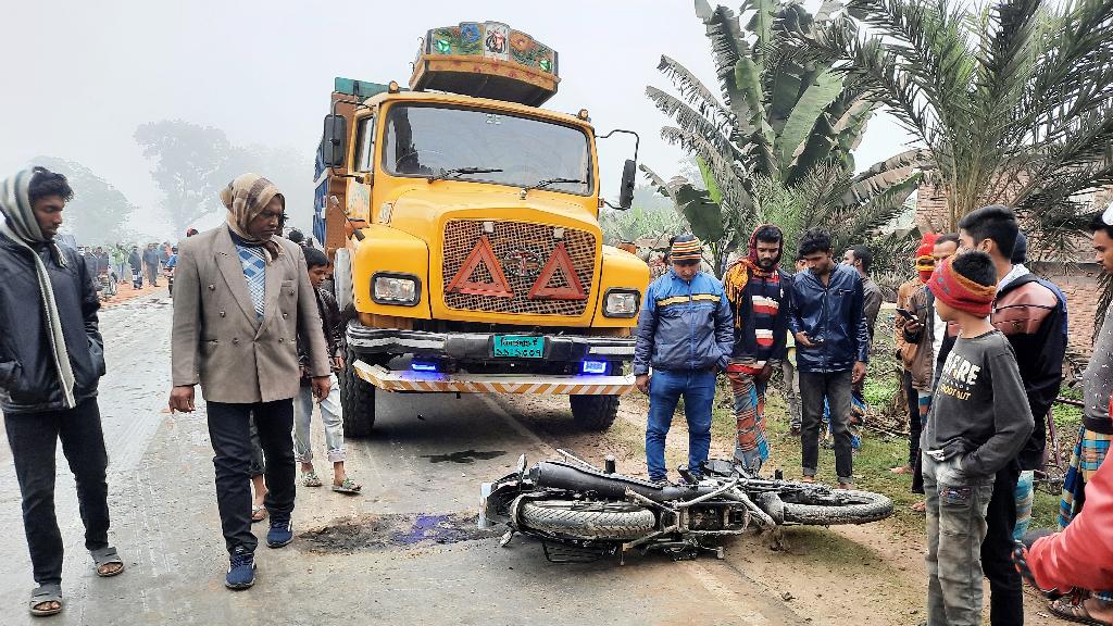 ঝিনাইদহে ট্রাকচাপায় ২ মোটরসাইকেল আরোহী নিহত 