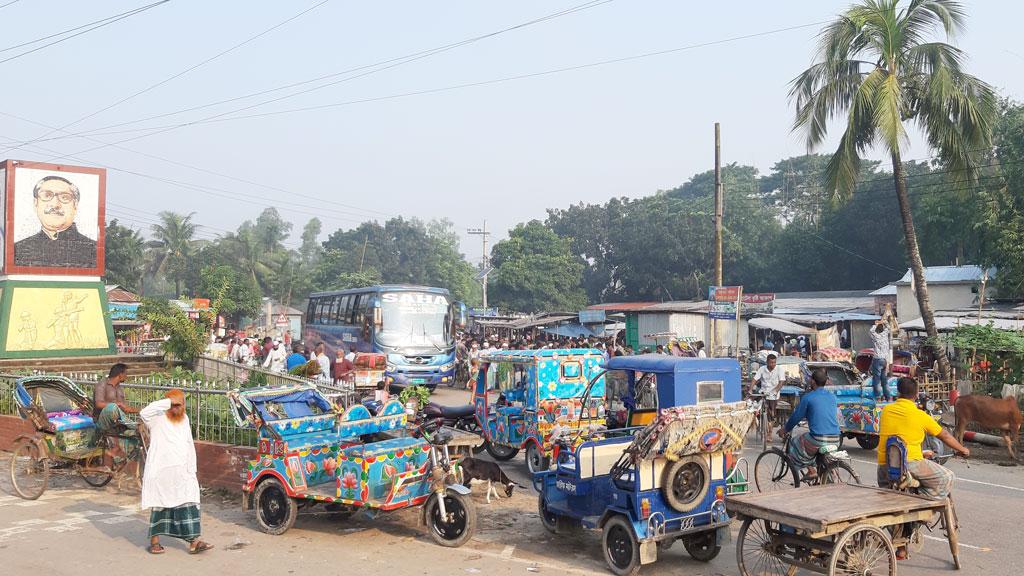 সড়কে বাজার, দুর্ভোগ