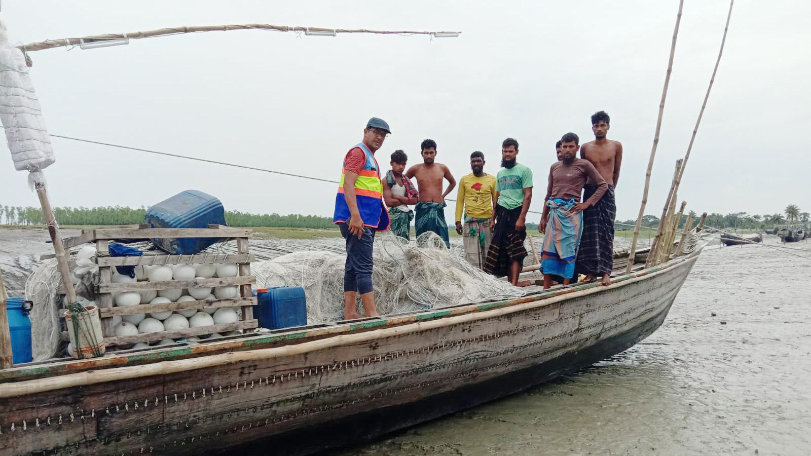 হাতিয়ায় জাটকাসহ আটক ৮ জেলে