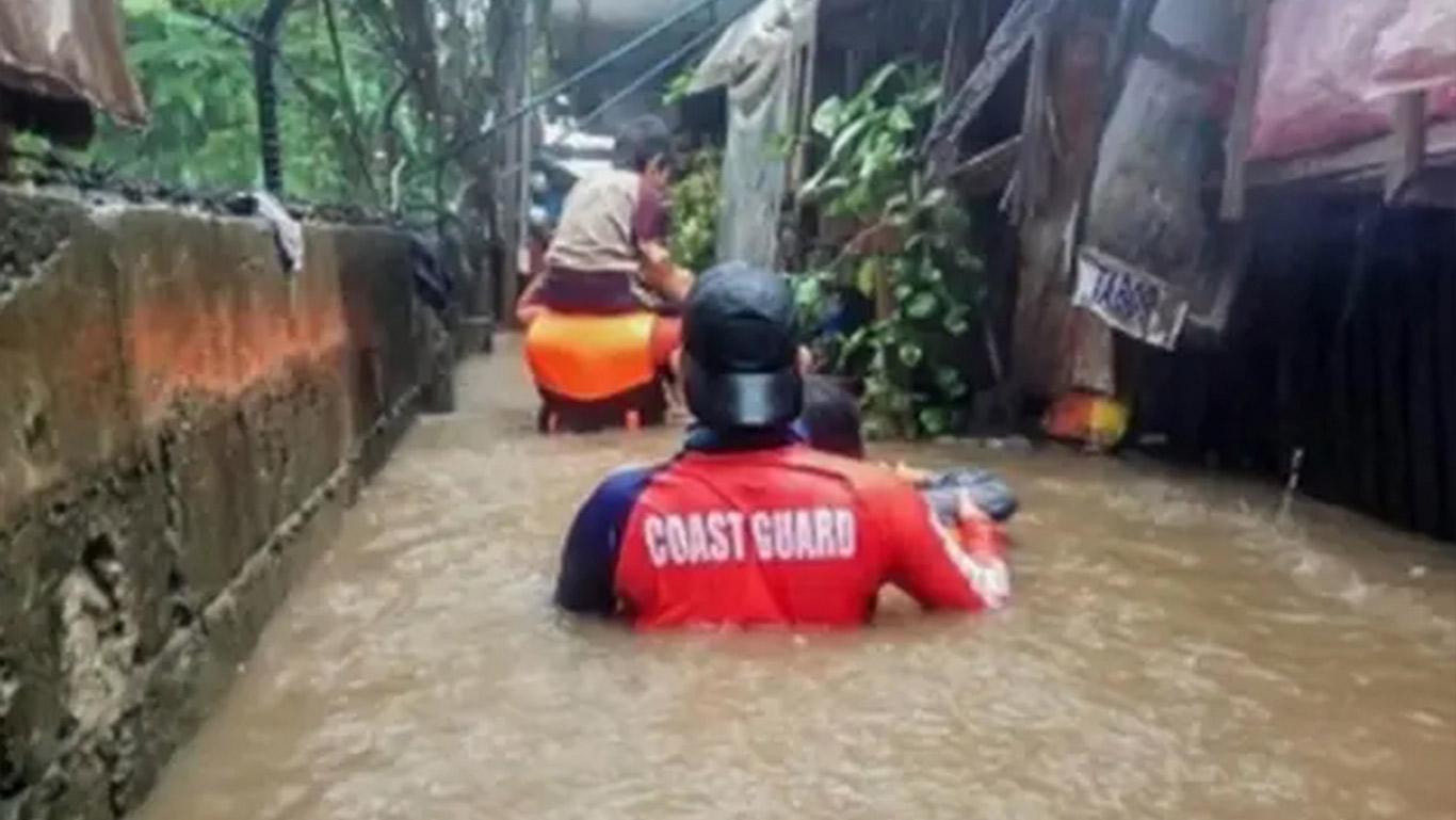 ফিলিপাইনে বন্যায় ১৩ জনের মৃত্যু, নিখোঁজ ২৩ 