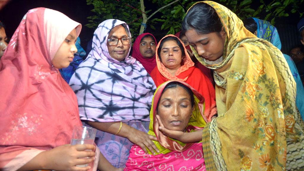 ‘১১ দিন কেন, ১১ বছর লাগলেও মেয়ের লাশ ফিরিয়ে আনতাম’