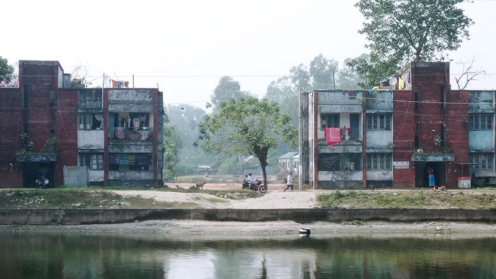 ২৬ জনের বাসাভাড়া বকেয়া ১২ লাখ টাকা