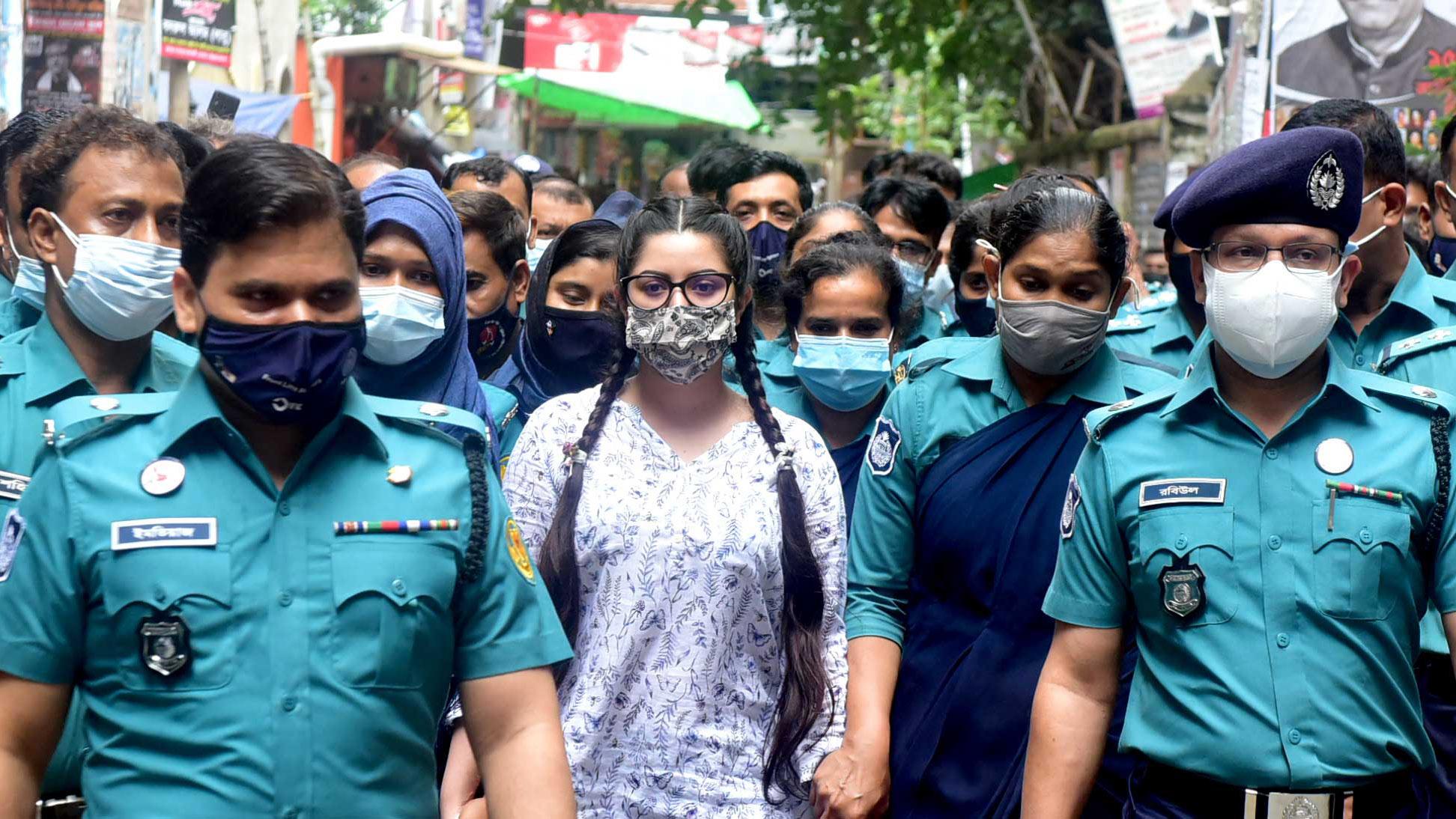 ফের রিমান্ডে পরীমণি