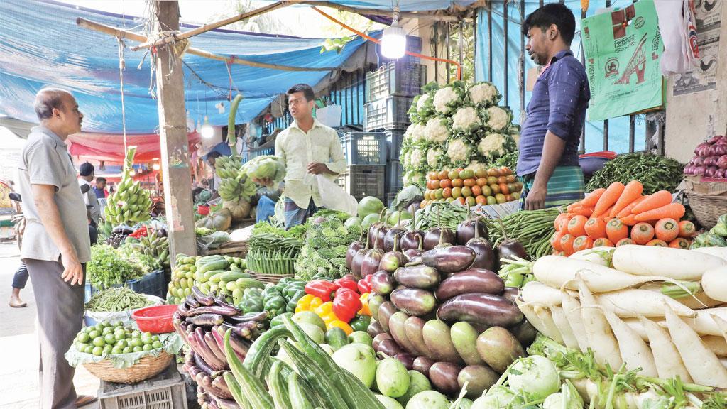 বাঁধাকপি টমেটো আর আলুতে সপ্তাহ পার