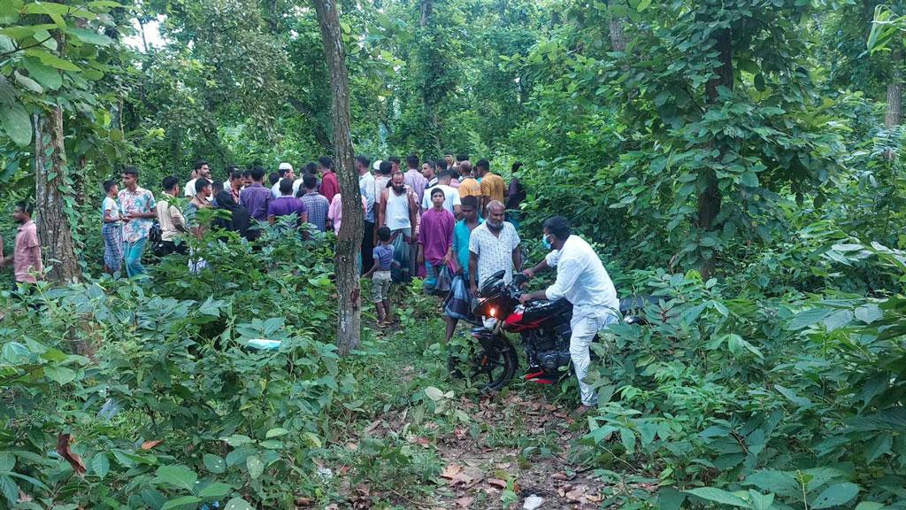 শ্রীপুরে অপহৃত স্কুলছাত্রের শিয়ালে খাওয়া লাশ উদ্ধার, চাচাকে সন্দেহ