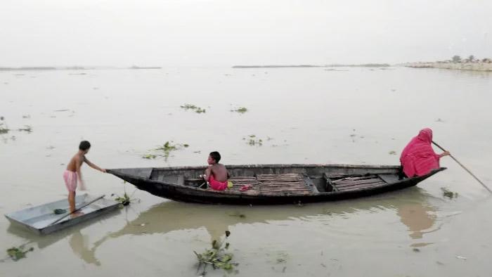 যমুনার পানি বিপৎসীমার ওপর, বন্যা আতঙ্কে ধুনটের বাসিন্দারা