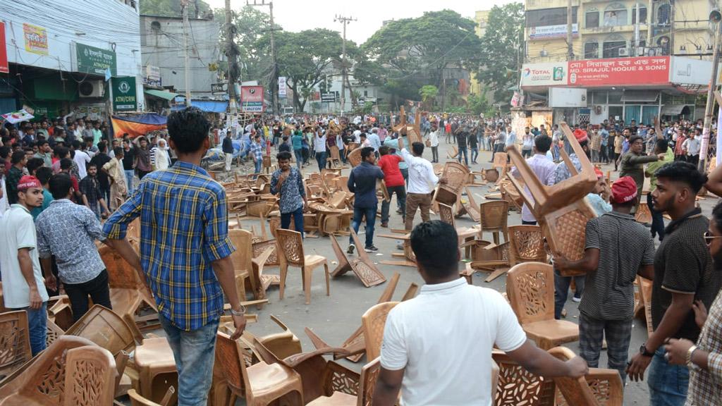  ১৪ দলের সমাবেশে দুপক্ষের সংঘর্ষ, আহত ১০ 