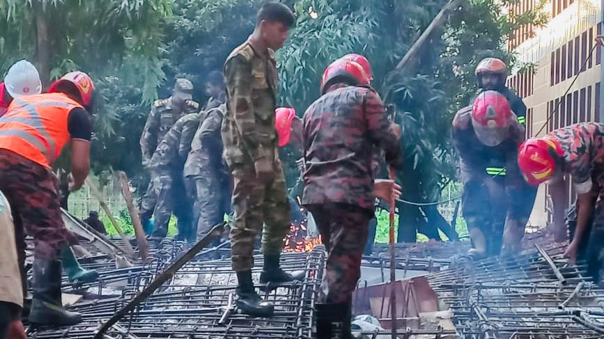 খাগড়াছড়ি জেলা পরিষদের নতুন ভবনের ছাদ ধস তদন্তে কমিটি 